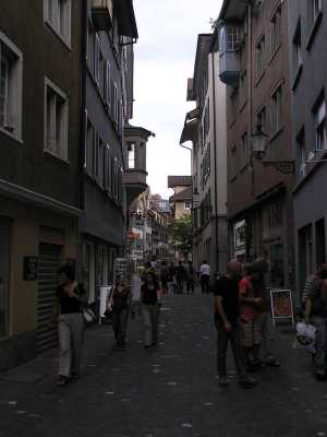 p8250137.jpg